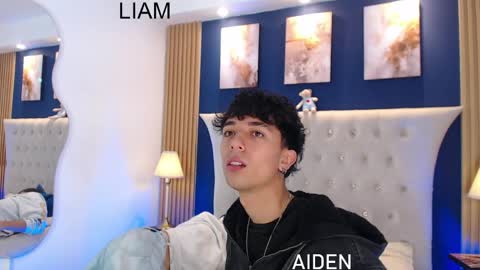 Snapshot of aiden_rivers_ chatting on 05/23/26, 01:15 Aiden online show from 05/23/26, 01:15