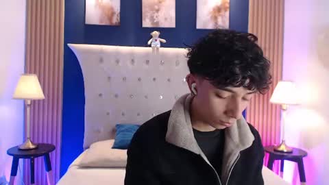 Aiden online show from 07/03/26, 01:17