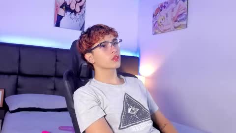 Aiden  online show from 10/06/25, 12:57