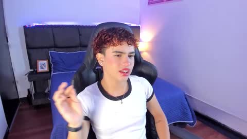 Aiden  online show from 11/29/25, 12:52