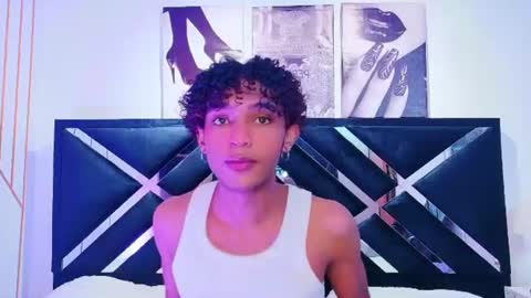 Snapshot of aiiron_m chatting on 06/26/26, 07:18 Aaron Winter online show from 06/26/26, 07:18