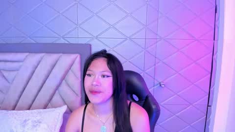 Snapshot of aikolee_ chatting on 09/30/25, 07:13 AikoLee online show from 09/30/25, 07:13