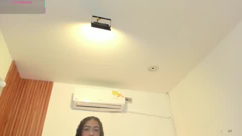 Alisson online show from 09/26/25, 07:51