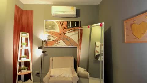 Alisson online show from 03/25/26, 07:42