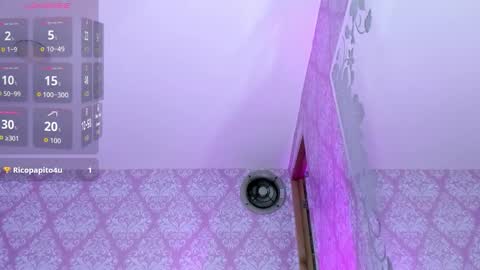   online show from 11/30/25, 02:43