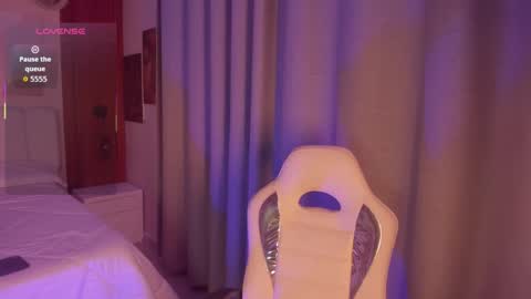   online show from 02/10/26, 02:04