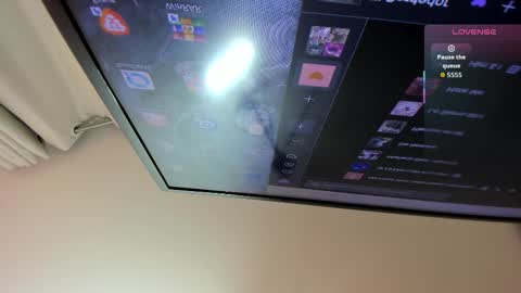   online show from 03/04/26, 02:17