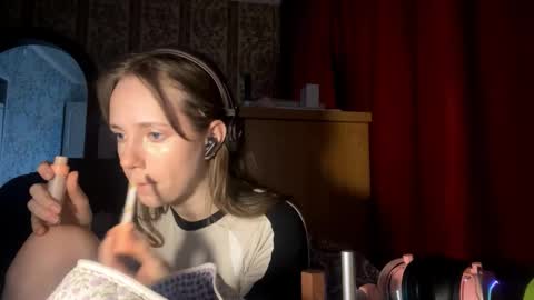 Kira online show from 10/24/25, 03:14