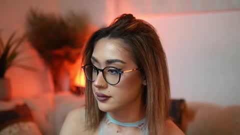  Aileen  online show from 04/17/26, 08:12