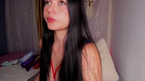 Snapshot of aili_queen chatting on 07/28/26, 04:39 Catalina online show from 07/28/26, 04:39
