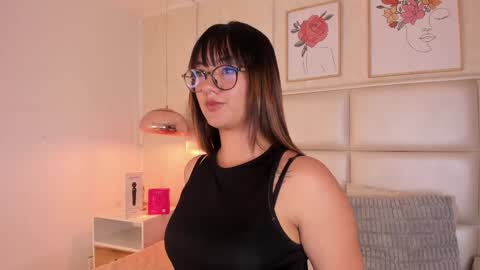 Aily Yozuko online show from 02/03/26, 02:21