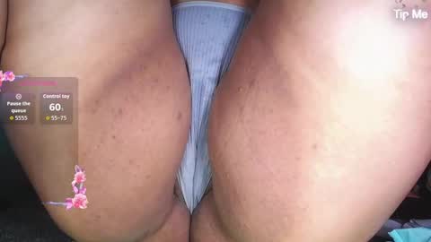 Snapshot of ailyn_rouss chatting on 09/25/25, 01:53 Ailyn rouss online show from 09/25/25, 01:53