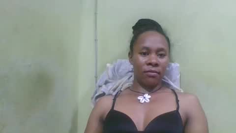 Snapshot of aimee982179 chatting on 05/12/26, 06:27 aimee982179 online show from 05/12/26, 06:27