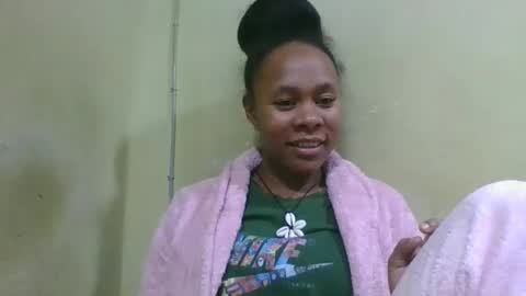 Snapshot of aimee982179 chatting on 06/03/26, 06:46 aimee982179 online show from 06/03/26, 06:46