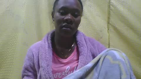 Snapshot of aimee982179 chatting on 06/29/26, 02:28 aimee982179 online show from 06/29/26, 02:28