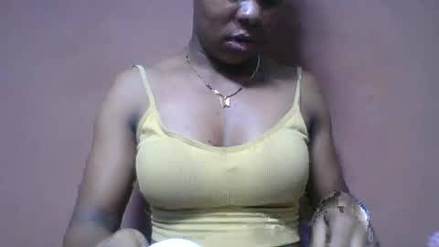 Snapshot of aimee982179 chatting on 07/11/26, 05:10 aimee982179 online show from 07/11/26, 05:10