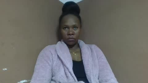 Snapshot of aimee982179 chatting on 07/18/26, 02:05 aimee982179 online show from 07/18/26, 02:05