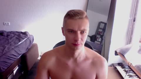 free your mind and your ass will follow online show from 03/06/26, 10:45