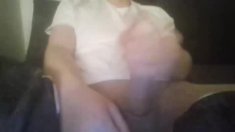 Snapshot of ainznico chatting on 09/26/25, 09:08 ainznico online show from 09/26/25, 09:08