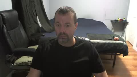 Daddy online show from 12/19/25, 01:34