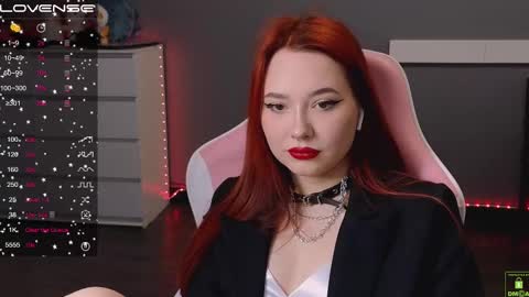 Snapshot of airyhill chatting on 02/15/25, 03:17 airyhill online show from 02/15/25, 03:17