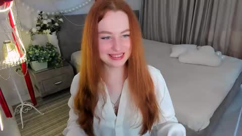 Louise online show from 06/06/26, 04:17