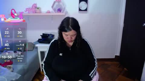     online show from 10/24/25, 09:38