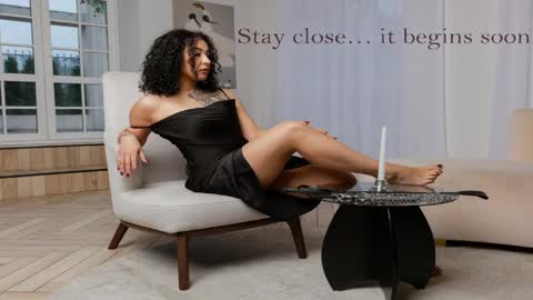 Aisha online show from 04/12/26, 06:07