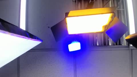 Aisha online show from 03/18/26, 03:20