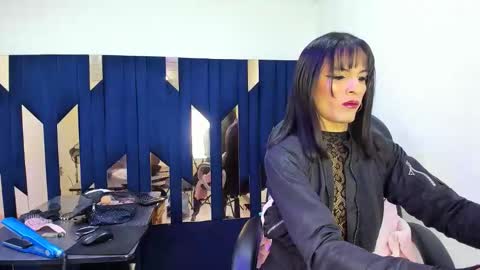 Aisha online show from 04/25/26, 03:20