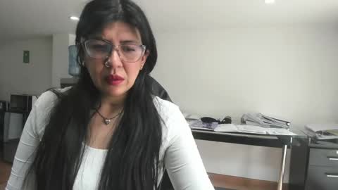 Snapshot of aisha_latina chatting on 05/08/26, 02:55 Katie online show from 05/08/26, 02:55