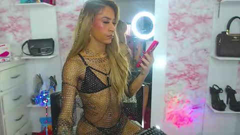 aisha_sex222 online show from 11/12/25, 07:24