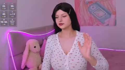 Aisha online show from 11/28/25, 03:42