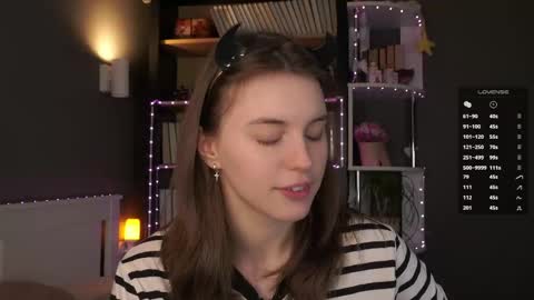 Aliza online show from 04/18/26, 01:09