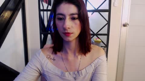 Snapshot of aitana_ag chatting on 09/30/25, 12:32 Aitana online show from 09/30/25, 12:32