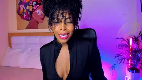 Snapshot of aitana_brown chatting on 04/26/26, 01:20 Aitana Brown online show from 04/26/26, 01:20