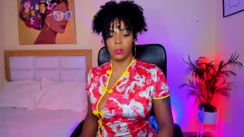Snapshot of aitana_brown chatting on 05/05/26, 08:39 Aitana Brown online show from 05/05/26, 08:39