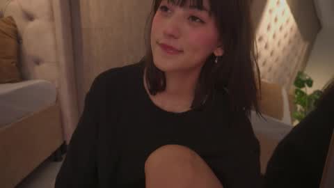 Snapshot of aitana_jhons chatting on 02/15/26, 11:19 Aitana Jhons online show from 02/15/26, 11:19