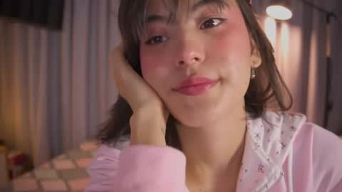 Snapshot of aitana_jhons chatting on 07/11/26, 10:07 Aitana Jhons online show from 07/11/26, 10:07