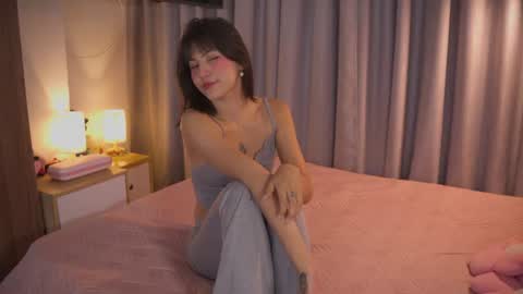 Snapshot of aitana_jhons chatting on 07/21/26, 10:17 Aitana Jhons online show from 07/21/26, 10:17