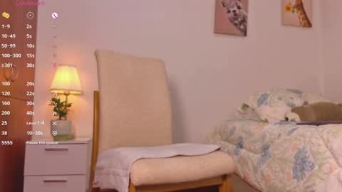 Snapshot of aitanaa1_ chatting on 05/12/26, 09:56 Aitana online show from 05/12/26, 09:56