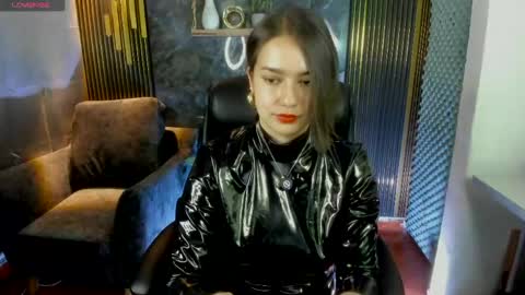 Miss Tatiana Independent Chaturbate Model online show from 04/12/26, 01:43