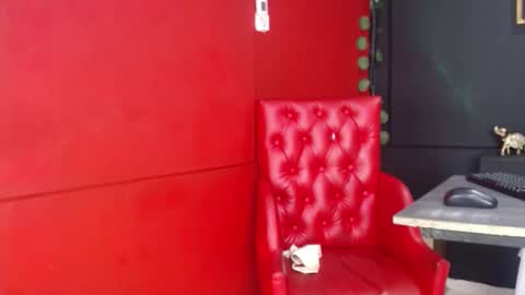 Ahitana Russ online show from 01/10/26, 05:15