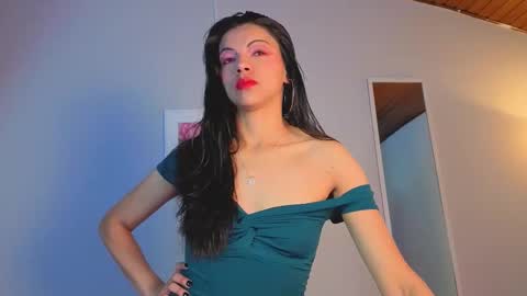 Aitana Garcia online show from 12/17/25, 10:10