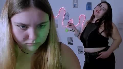 aiva_velvet online show from 02/01/26, 07:56