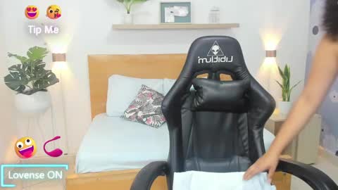 Aixa Burgos online show from 01/29/25, 12:02