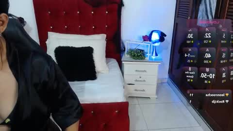 Snapshot of aixiasaenz chatting on 10/29/25, 10:11 wanda online show from 10/29/25, 10:11