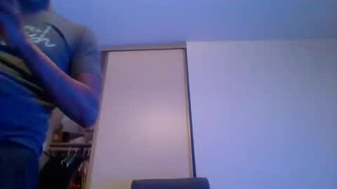 Snapshot of aj297914 chatting on 01/19/26, 12:14 aj297914 online show from 01/19/26, 12:14