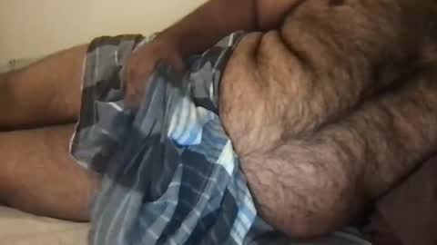 Snapshot of ajeeb_najeeb chatting on 01/03/25, 10:29 BigHairyGuy online show from 01/03/25, 10:29