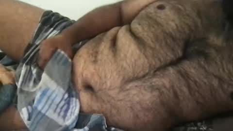 Snapshot of ajeeb_najeeb chatting on 01/10/25, 06:42 BigHairyGuy online show from 01/10/25, 06:42